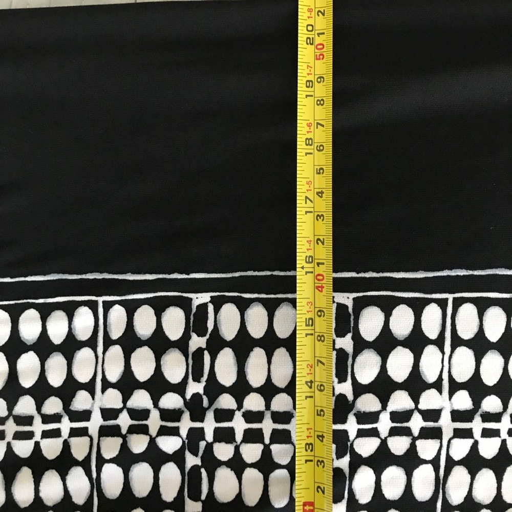 Skirt size large 42" long